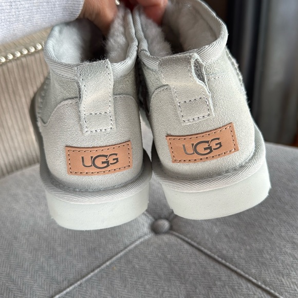 UGG ultra mini boot - Picture 4 of 6
